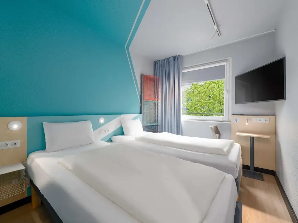 Standard Double room (twin beds)