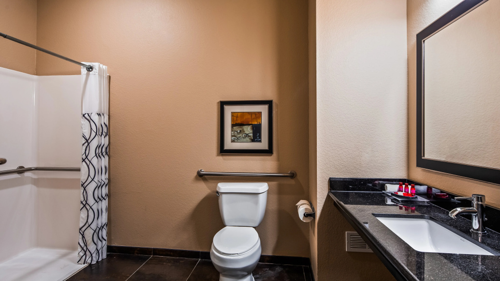 Best Western Premier Crown Chase Inn & Suites - Général