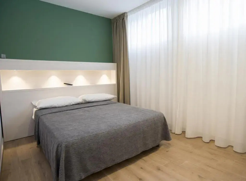 Economy Double Basement room (full double bed)