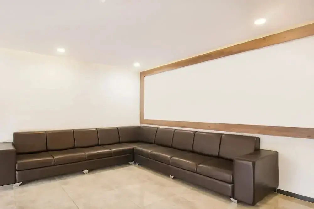 Hotel Meridian by OYO Rooms