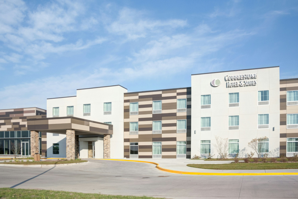 Cobblestone Hotel & Suites - Jefferson