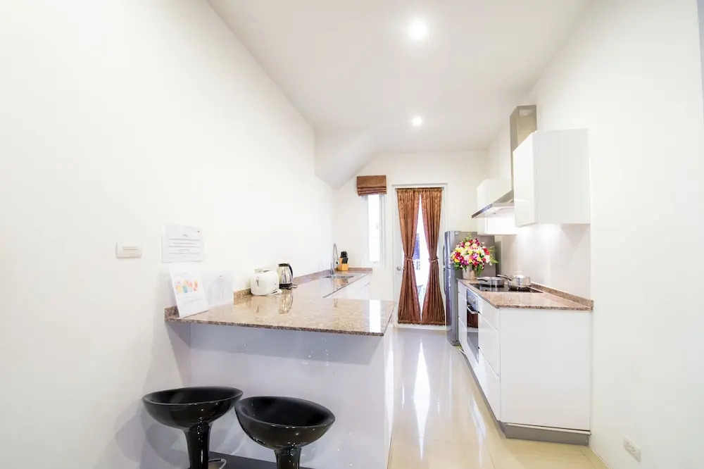 Вилла Executive с 2 комнатами с видом на бассейн в Отель The Oriental Beach Pearl