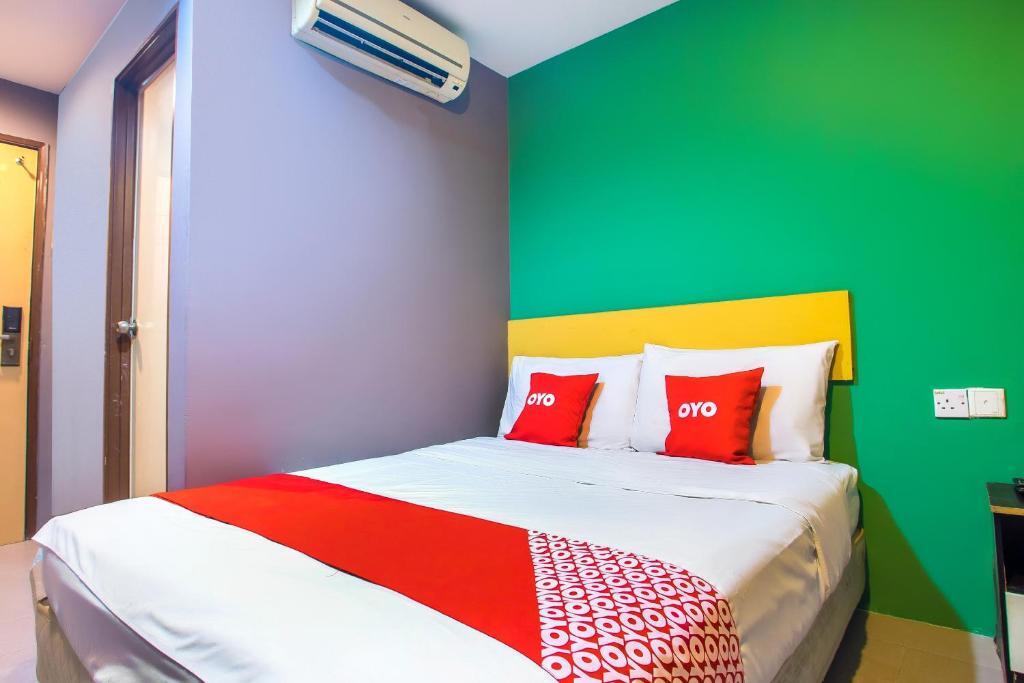 Alor Street Hotel