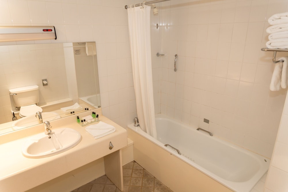 Marine Court Hotel - Chambres