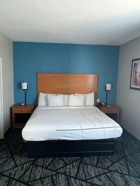 La Quinta Inn & Suites by Wyndham Alvarado - Chambres