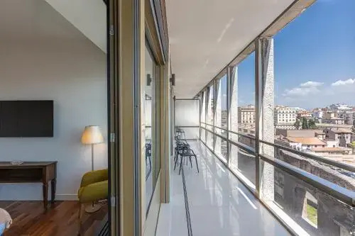 Balcony & Terrace