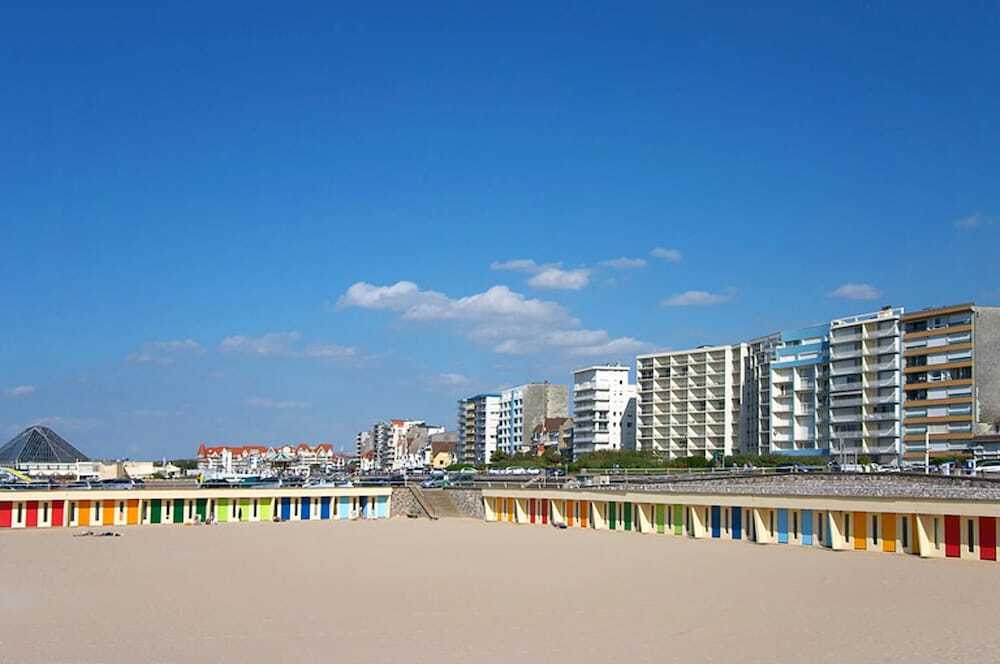 Apartment With 2 Bedrooms In Le Touquet Paris Plage, With Wonderful Sea View, Furnished Terrace And Wifi 100 M From The Beach
