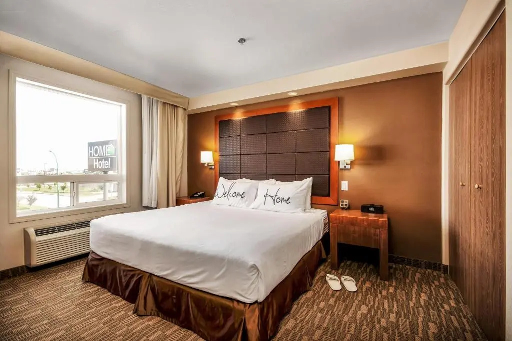 1 Bedroom Double Suite (full double bed)