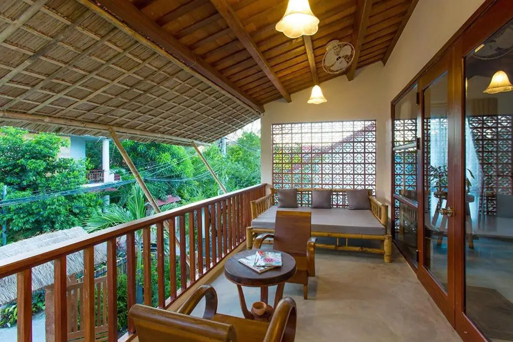 Villa with garden view