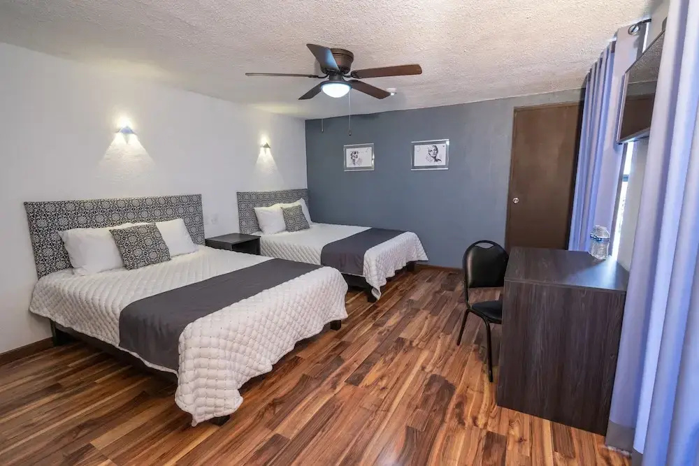Economy Quadruple room