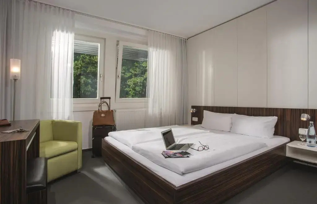 Economy Double room (full double bed)