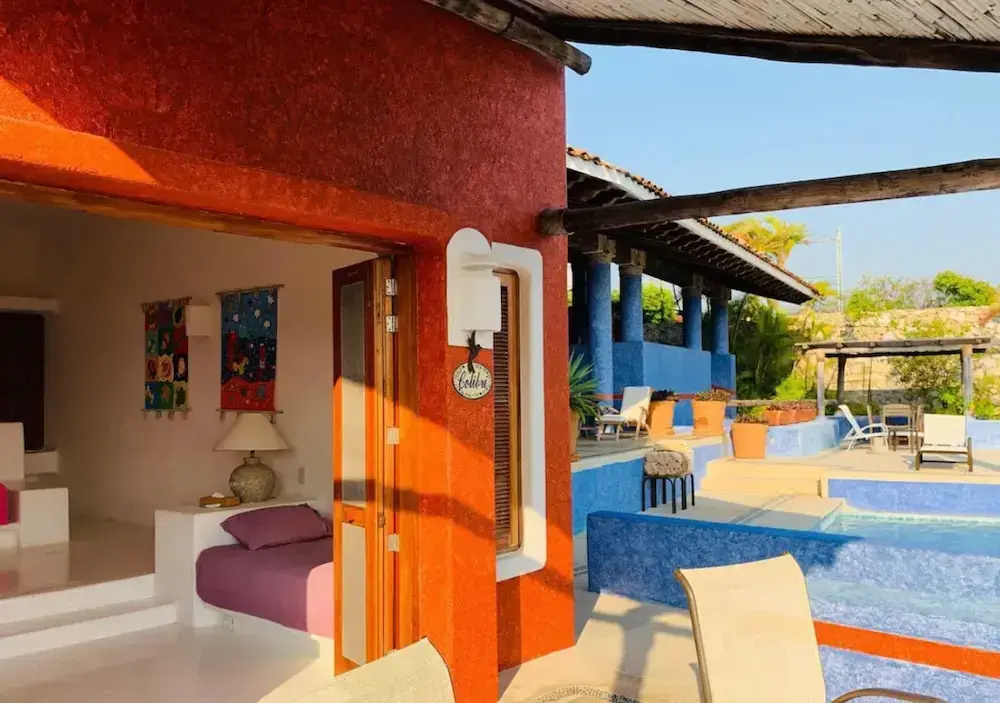 Lujosa Casa de 4 Recámaras con Alberca
