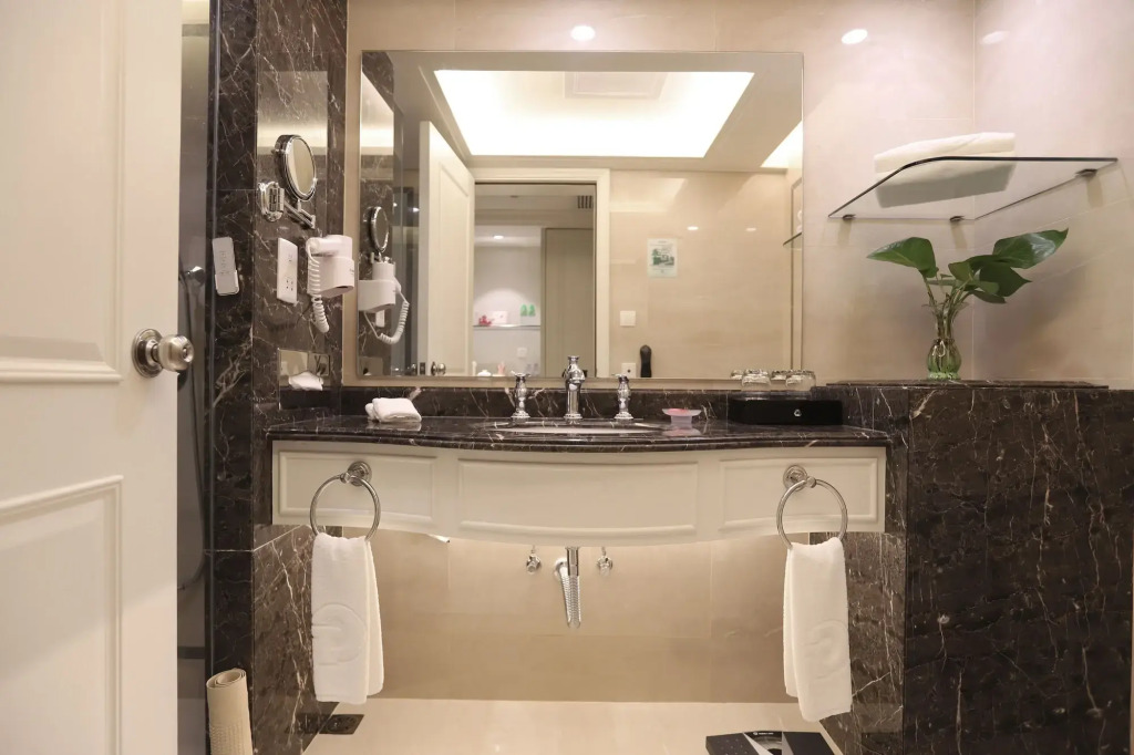 Pan Tower International Hotel by null