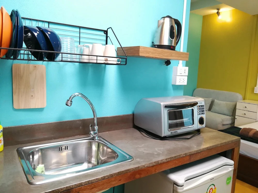Двухместная студия с видом на сад двуспальная кровать в 60 Bluehouse - Hostel