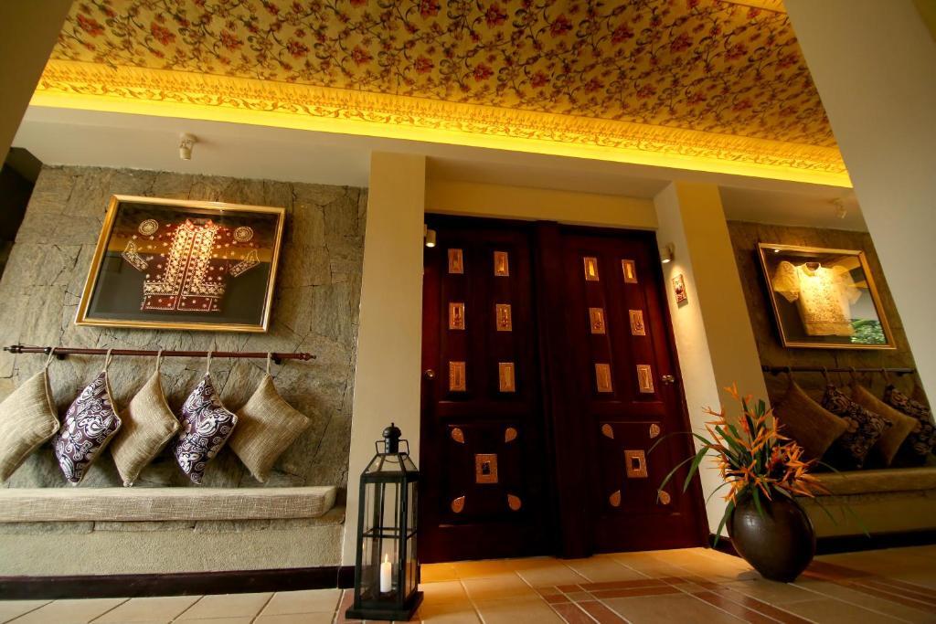 Thilanka Hotel
