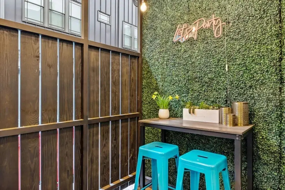 City Heights - Broadway Designer Condo