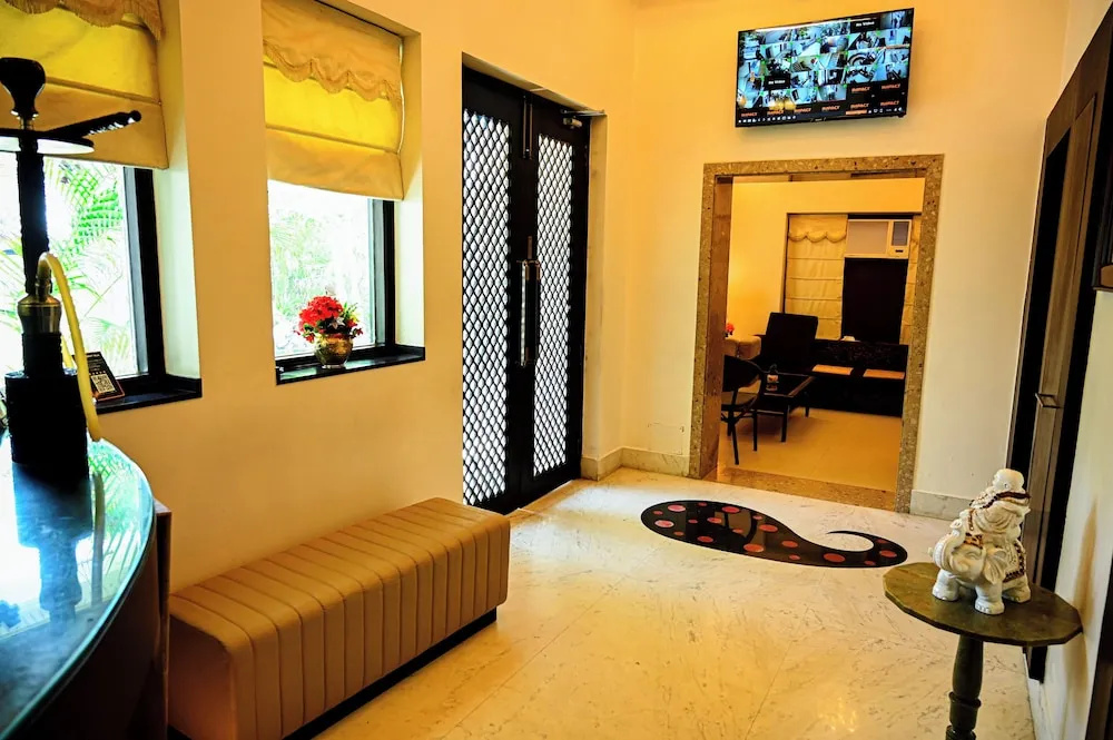 Hotel photo 12