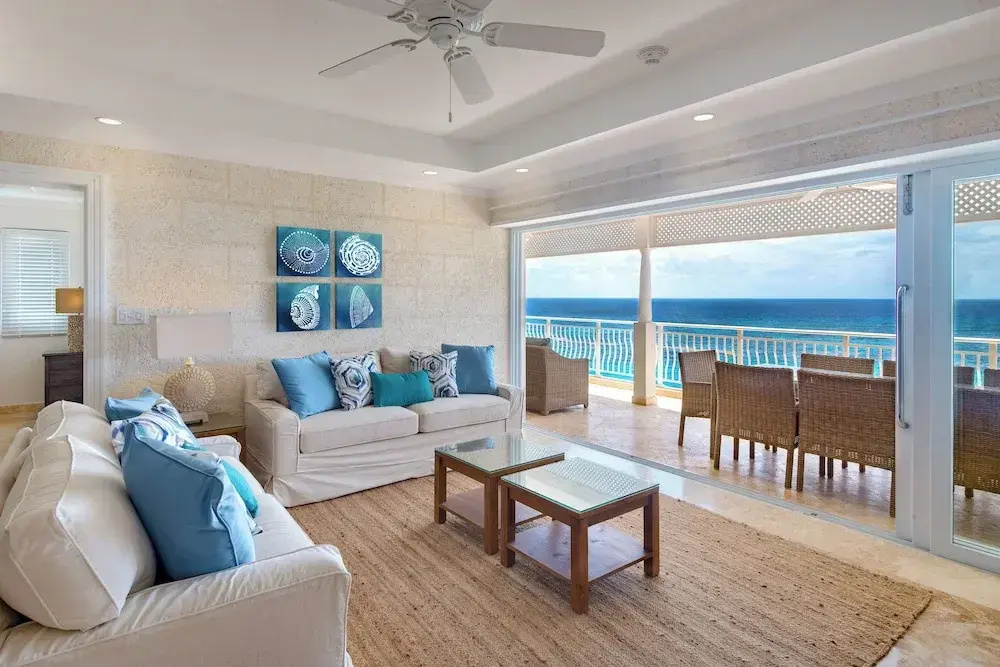 Luxury Suite with balcony and with ocean view