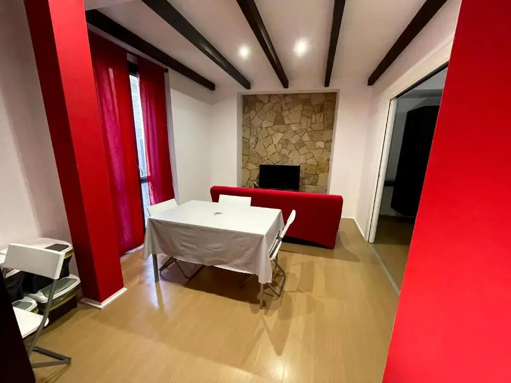 1 Bedroom Apartment with balcony