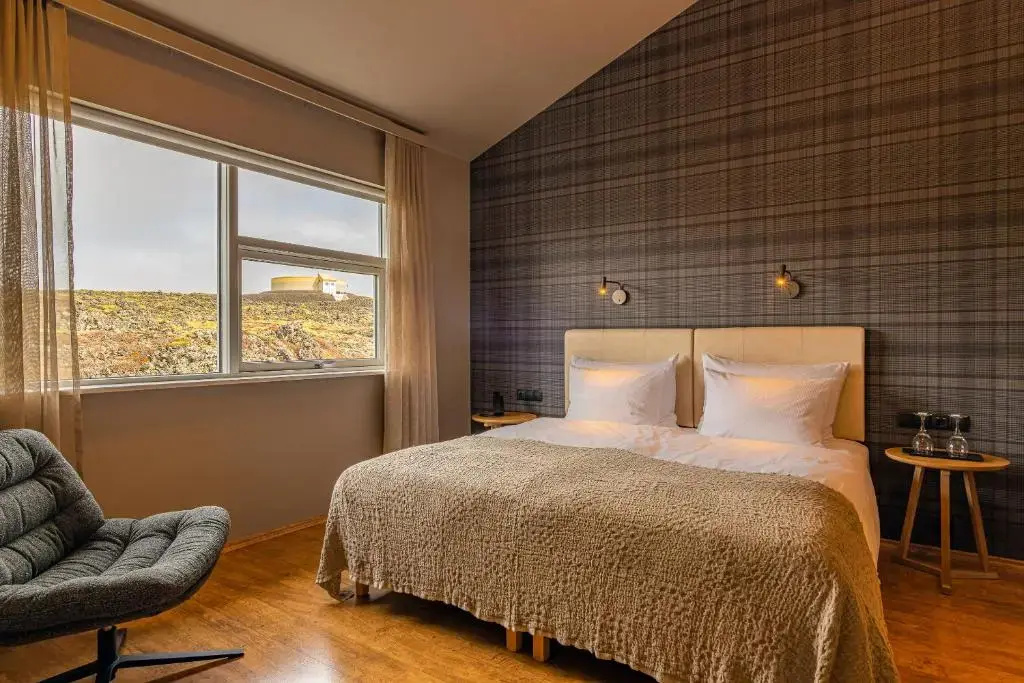 Superior Double room with mountain view (full double bed)