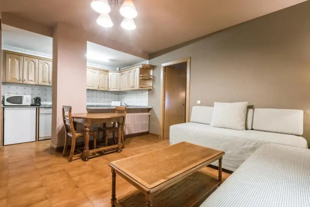 Apartaments Serrano - Chambres