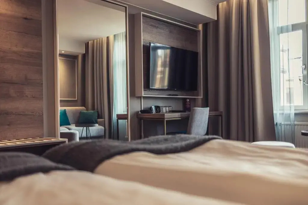 Superior Double room (full double bed)