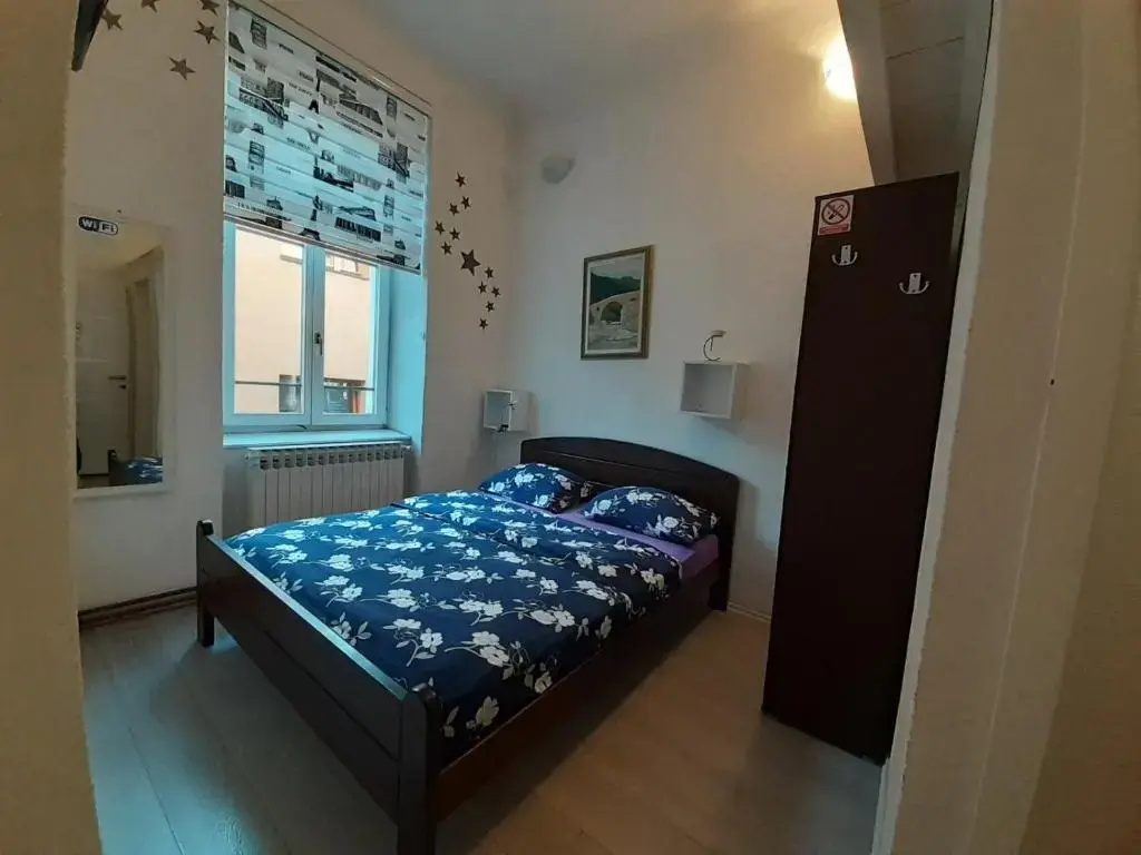 Standard Double room (full double bed)