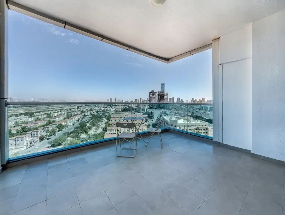 Luxury StayCation - Al Jawhara Tower Studio Apt in the Heart of Dubai