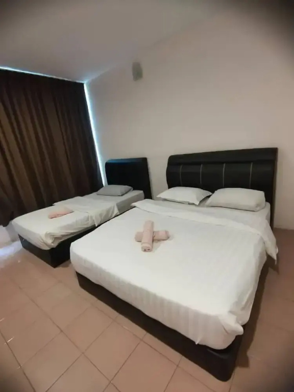 Standard Double Family room (full double bed)