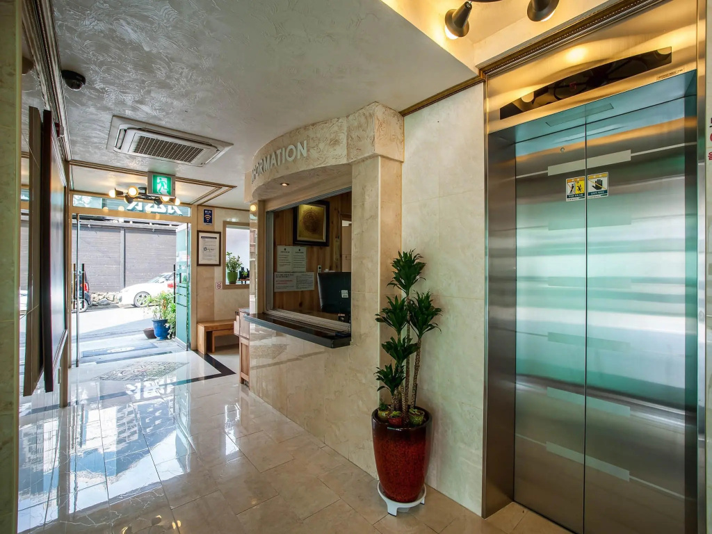 Hotel photo 22