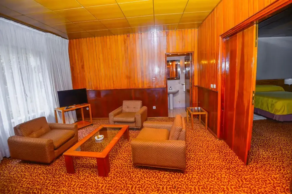 1 Bedroom Junior Suite with balcony and with garden view