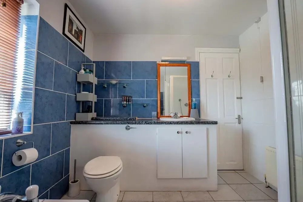Host Stay Wellington Apartment - фото 15