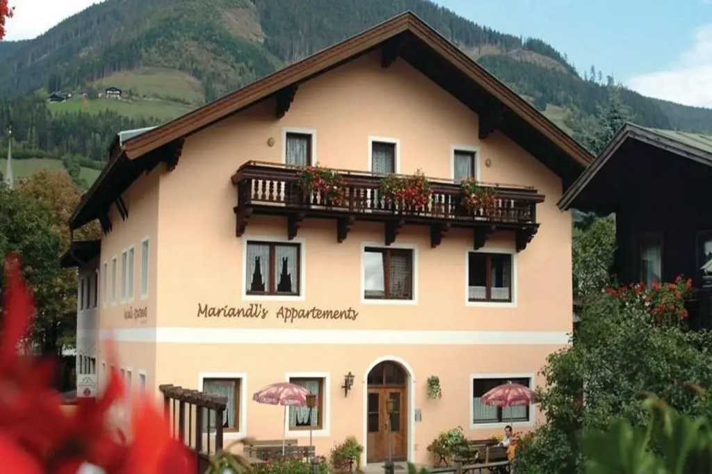 Mariandls Appartements Und Nebenhäuser