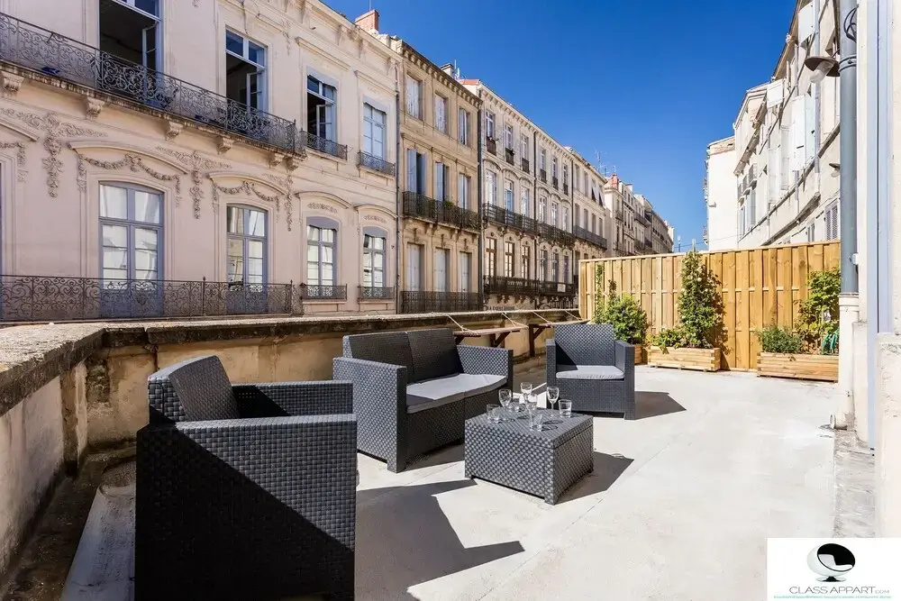 Appart Terrasse-Class Appart Ref 5037