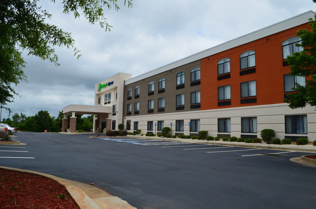 Holiday Inn Express Madison by IHG