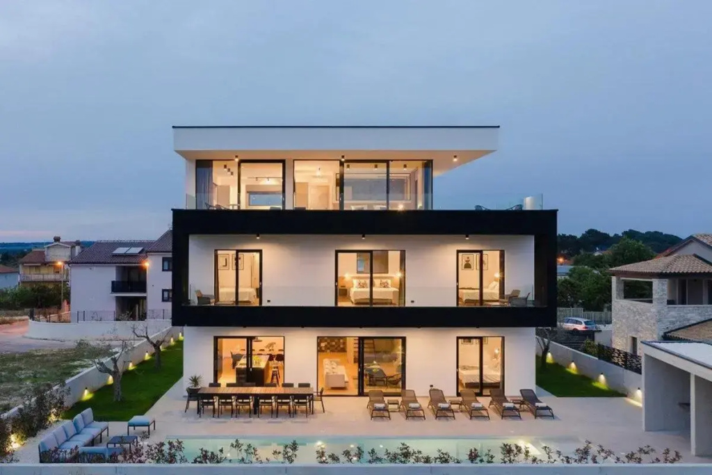 Villa Aquarius