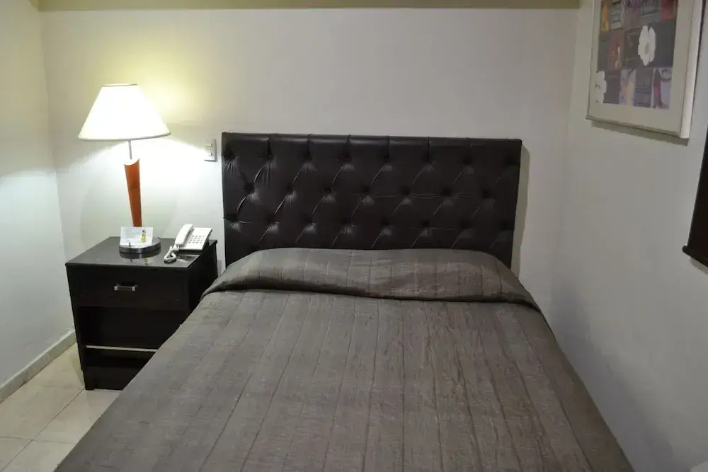 Hotel America Centro - Chambres
