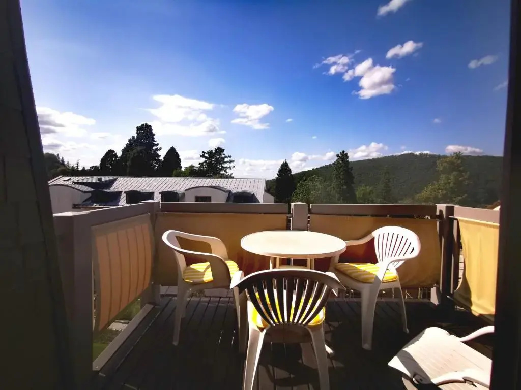 Apartment with balcony