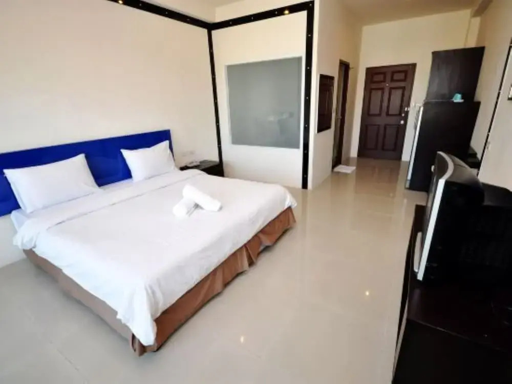 Omsaga Phuket Hotel — фото 3