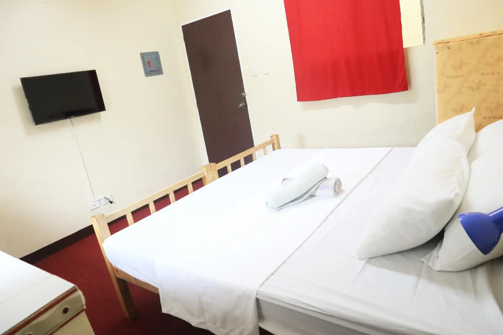Economy room
