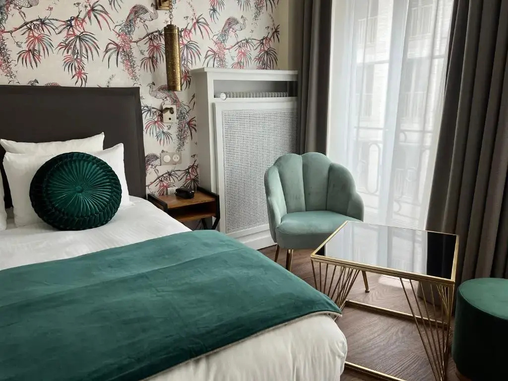 Superior Double room (full double bed)