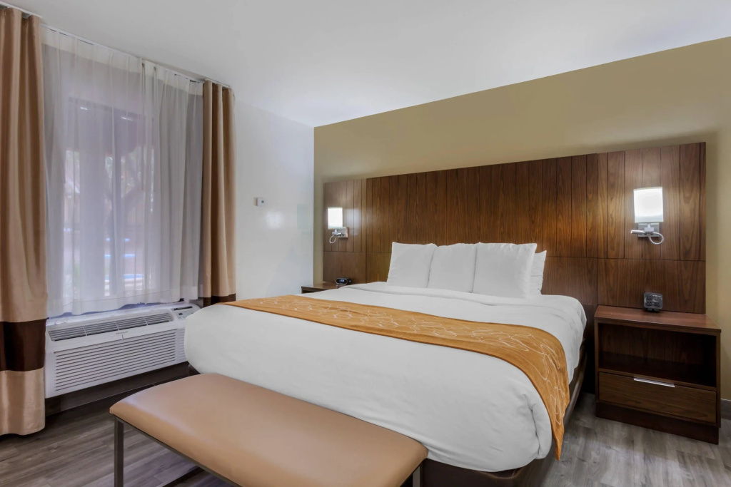 Comfort Suites Tucson near Sabino Canyon - Chambres