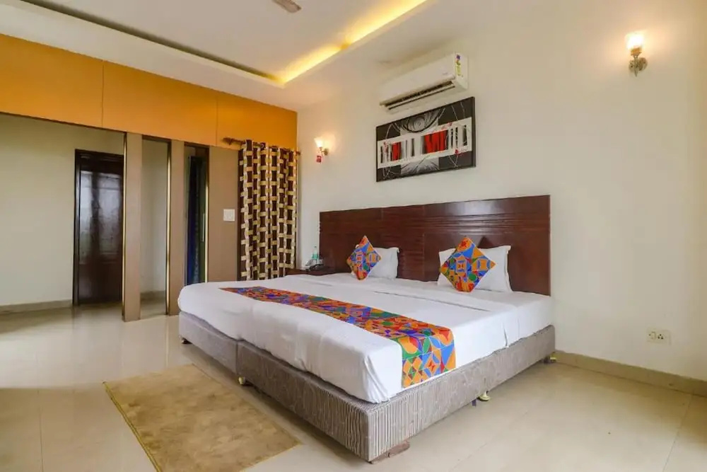 Premium room