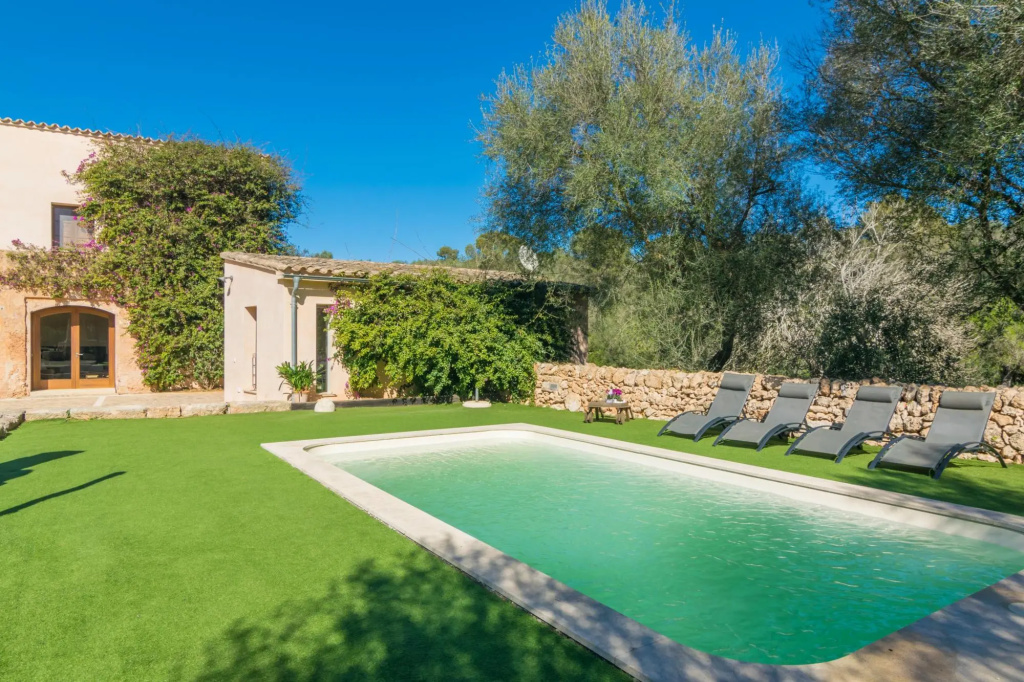 CAN Pere Rapinya - Authentic Majorcan Villa With Private Pool, Located Amidst Nature and Greenery Free Wifi