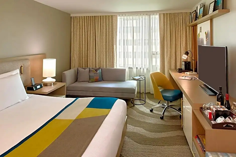 Double Studio (full double bed)