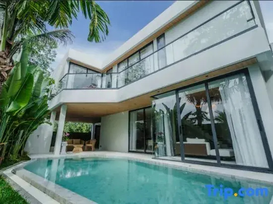 Villa Mare 3BR Pool Villa at Aileen Villas Layan