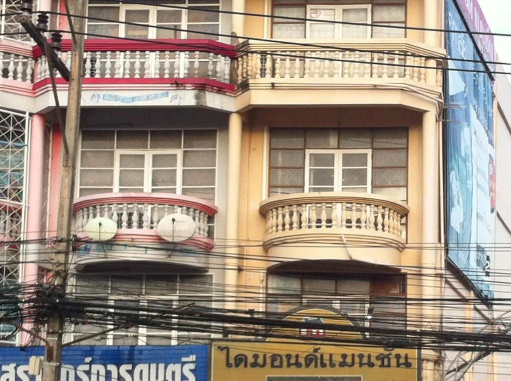 Diamond Mansion & Guesthouse