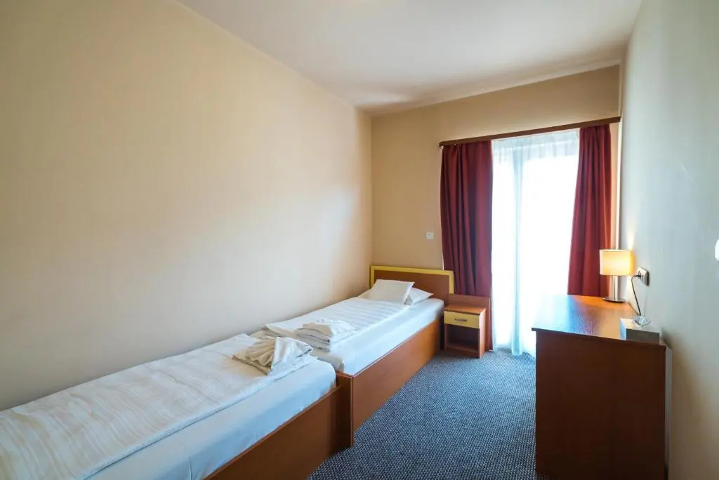 Beach Hotel - Chambres