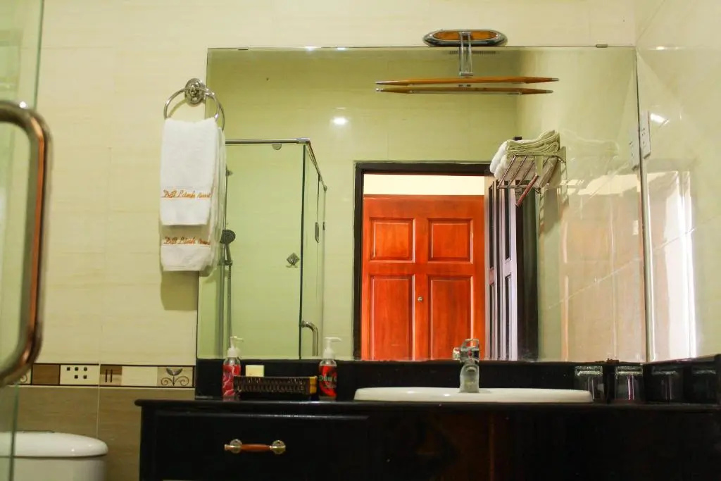 Deluxe Double room (full double bed)