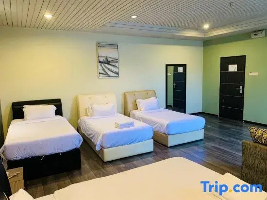 Deluxe Family room